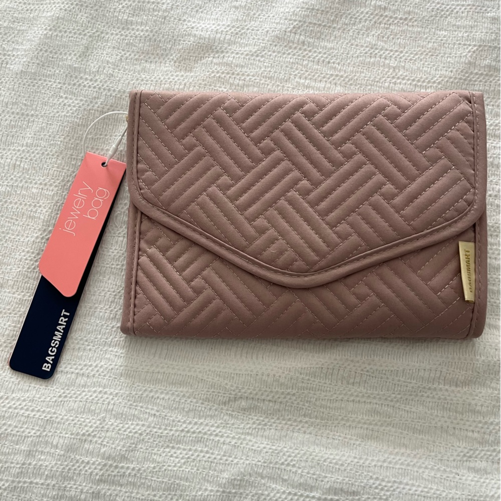 Bagsmart jewelry travel bag